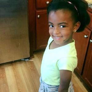 Meet your Posher, Nina